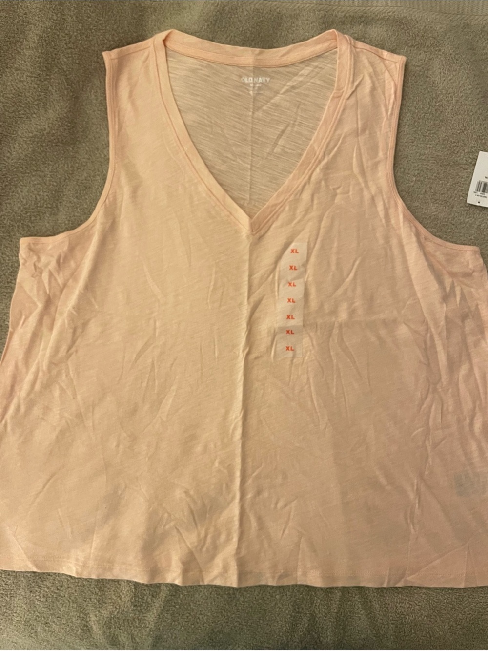 Old Navy Women's Sleeveless V-Neck Tank Top - Peach
